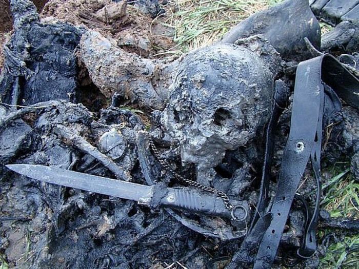 Раскопки на местах военных действий (54 фото) Раскопки на местах военных действий (54 фото)